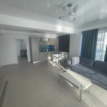 Astoria * Mamaia