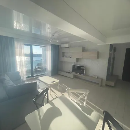 Astoria Apartment